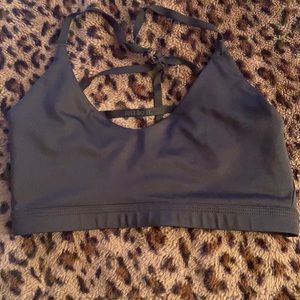 Black Nike sports bar perfect for the gym!! Quality perfect